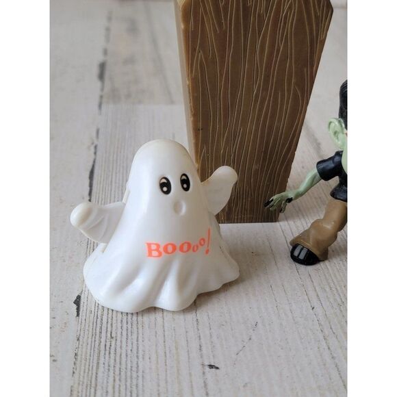 Halloween Frankenstein coffin ghost toy accessory set scary figure Coffin - Picture 2 of 10